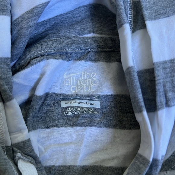 Soft thin hoodie - Picture 3 of 4